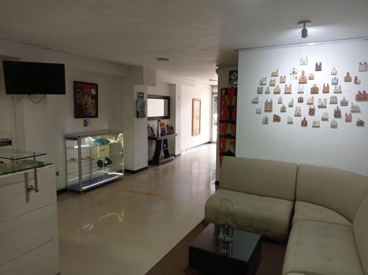 מדיין Hotel Girasol 70 מראה חיצוני תמונה